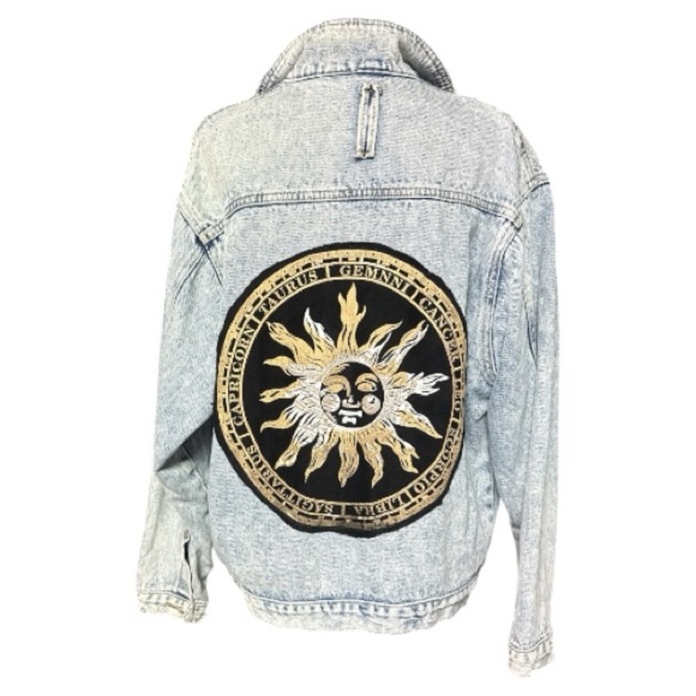 Light Blue Acid Wash Denim Jacket With Patch Size Medium